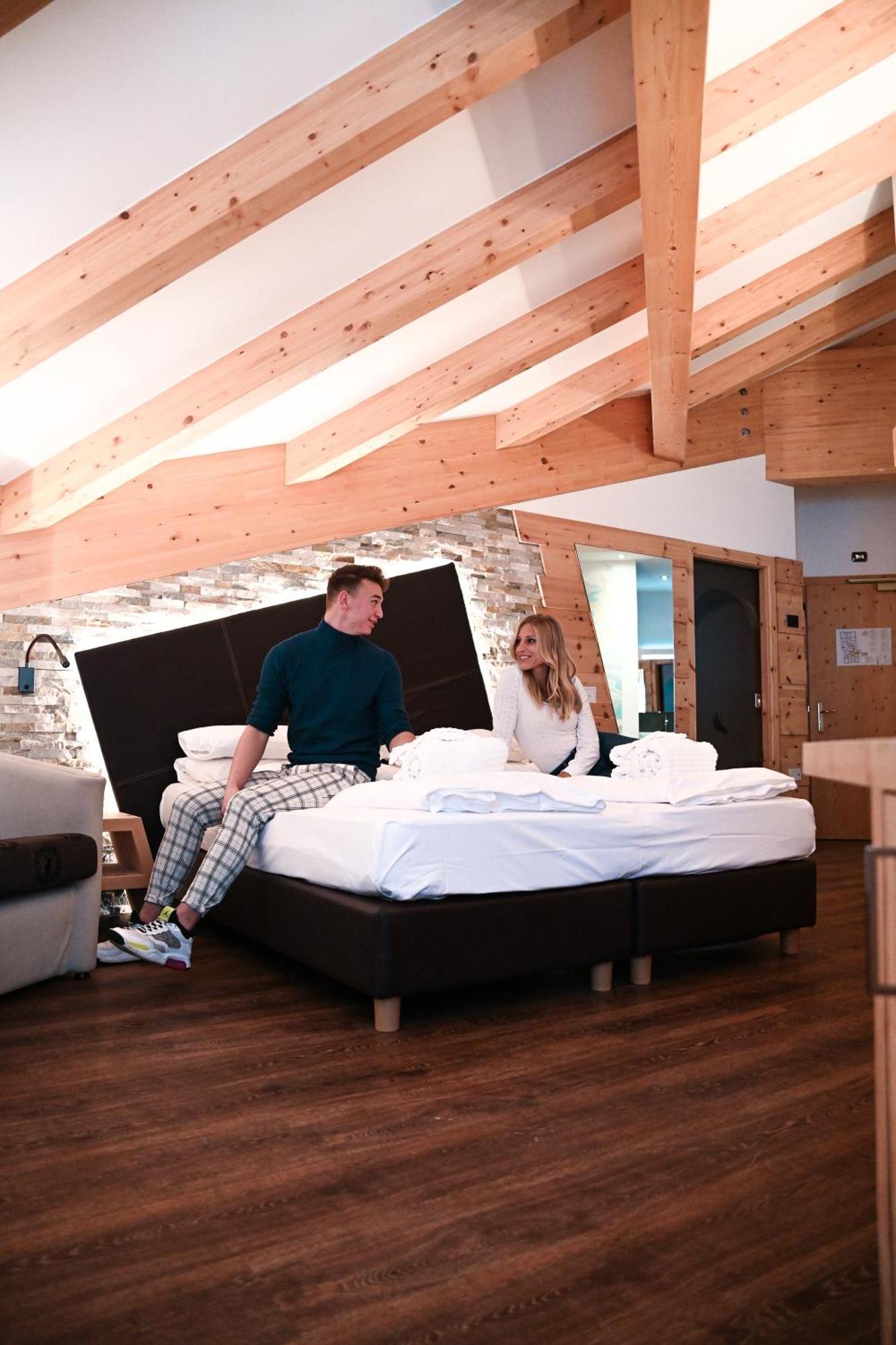 Wellness Hotel Lupo Bianco Canazei Dış mekan fotoğraf