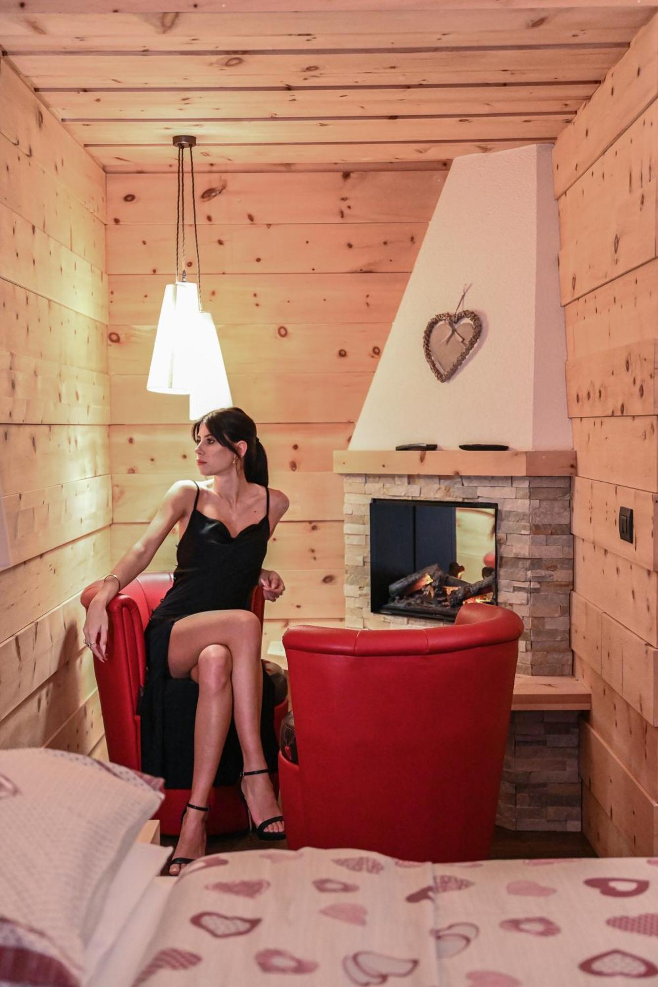 Wellness Hotel Lupo Bianco Canazei Dış mekan fotoğraf